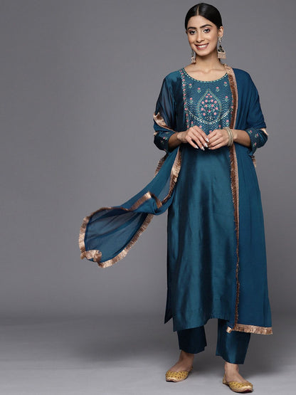 Dhiyona VA Women'sFloral Yoke Design Regular Sequinned Chanderi Silk Kurta with Trousers & Dupatta