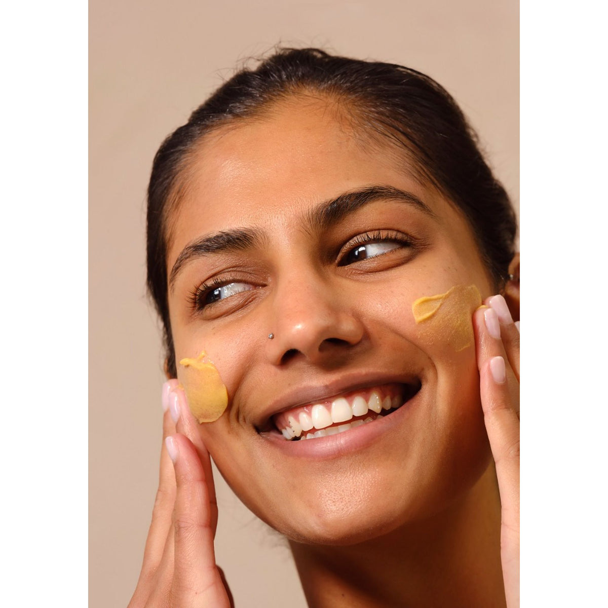 The Body Shop Vitamin C Microdermabrasion