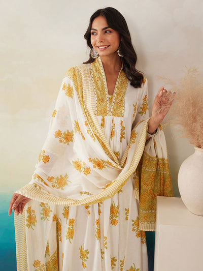 Indyancart IE Women Floral Printed Pleated Beads and Stones Pure Cotton Kurta with Trousers & With Dupatta