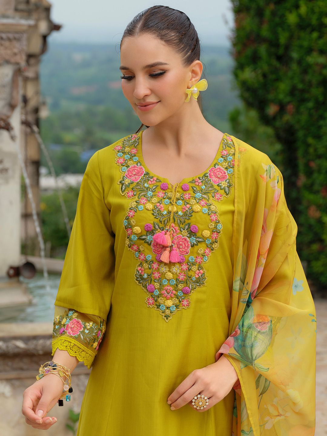 Women Embroidered Kurta with Trousers & Dupatta