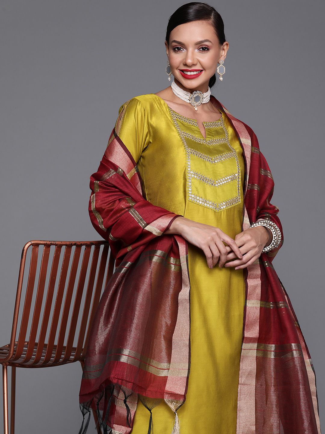 Indyancart IE Women Olive Green Ethnic Motifs Embroidered Kurta with Trousers & Dupatta