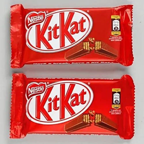 American Diamond Rakhi Set & KitKat Chocolates