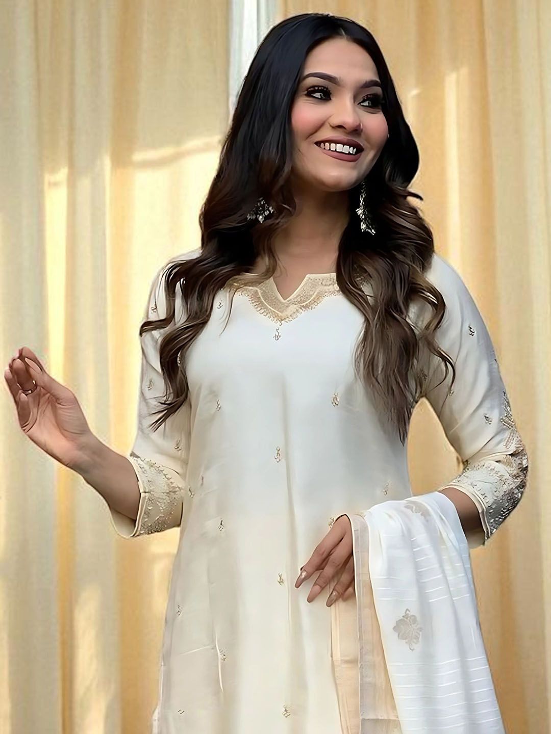 Indyancart SN Women's Floral Embroidered Cotton Kurta with Pyjamas & Dupatta