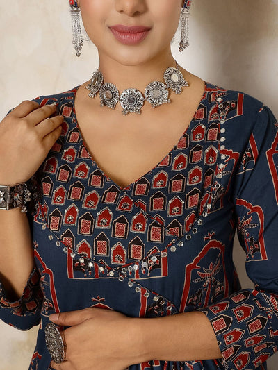 Indyancart SN Women's Printed Pure Cotton Flared V-Neck Kurta & Palazzo With Dupatta