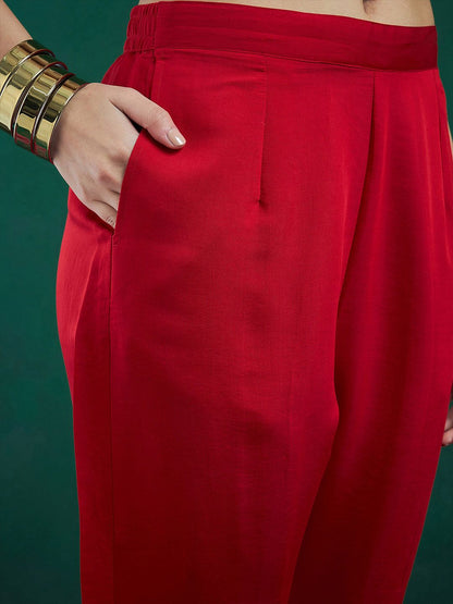 Dhiyona IE Women Ethnic Motifs Yoke Design Regular Thread Work Kurta Set