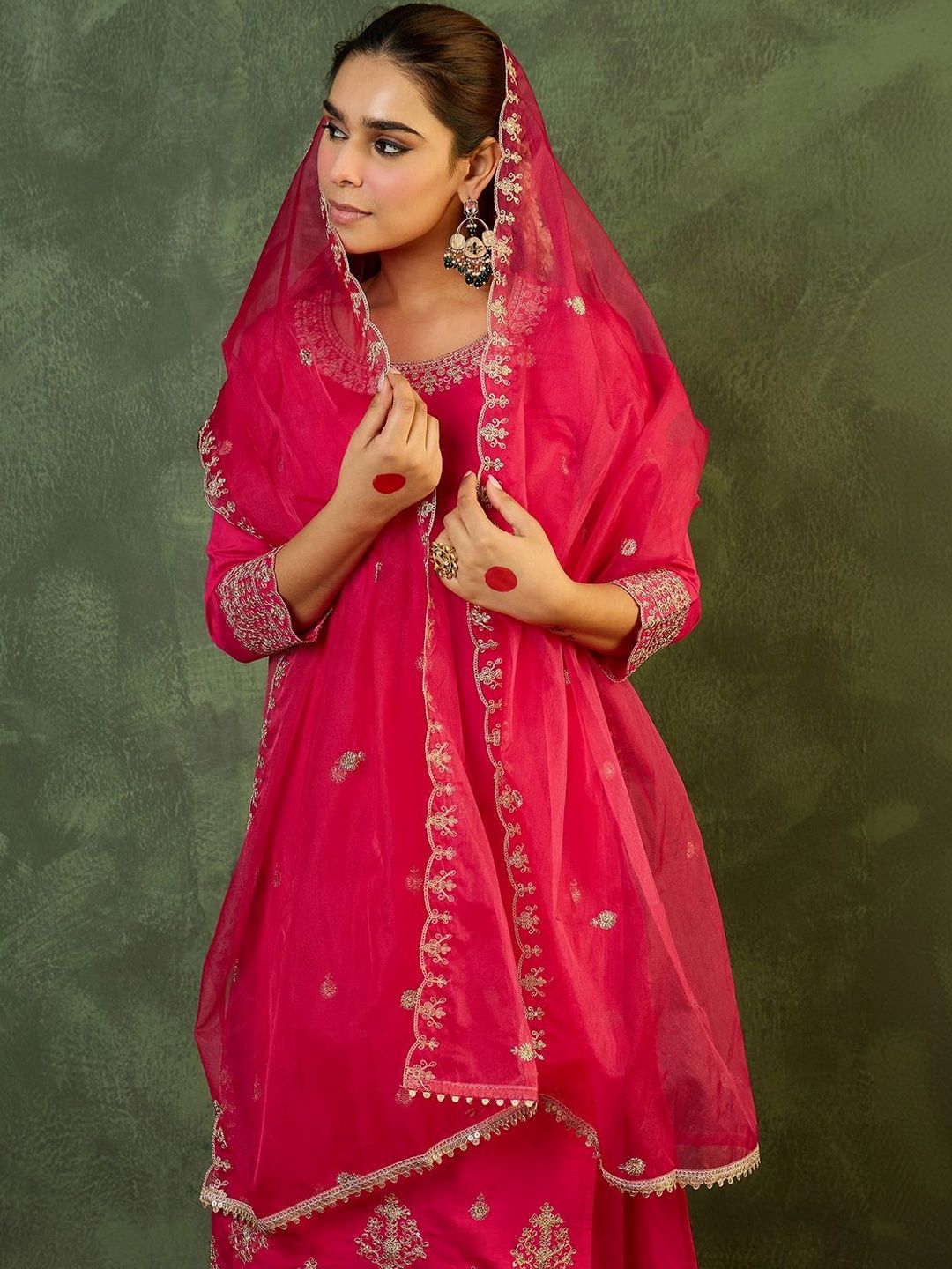 Indyancart IE Women Ethnic Motifs Embroidered Regular Thread Work Kurta with Palazzos & With Dupatta