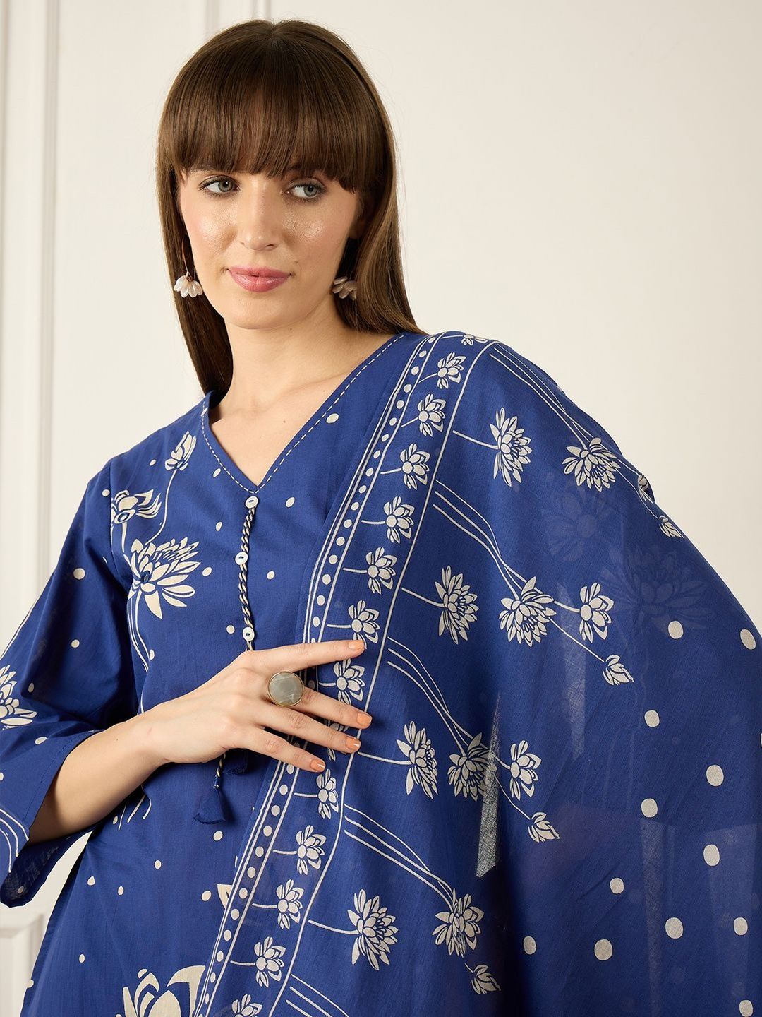 Women Floral Printed Regular Pure Cotton Kurta with Trousers & With Dupatta