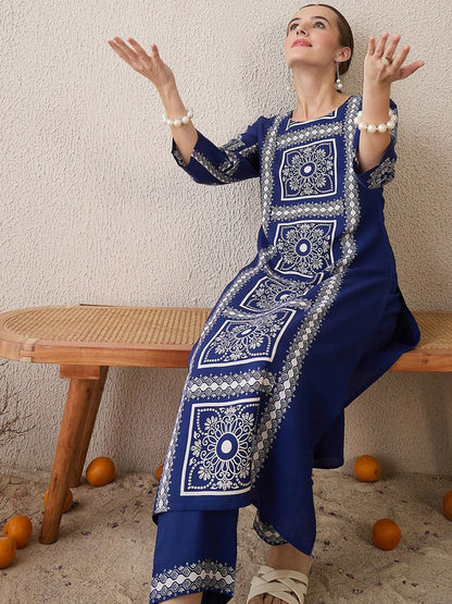 Indyancart IE Floral Printed Round Neck Straight Kurta With Trouser