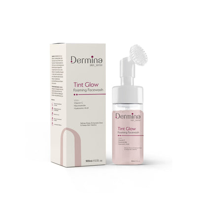 Dermina Tint Glow Foaming Facewash with Vitamin C, Niacinamide & HA for Radiant Skin