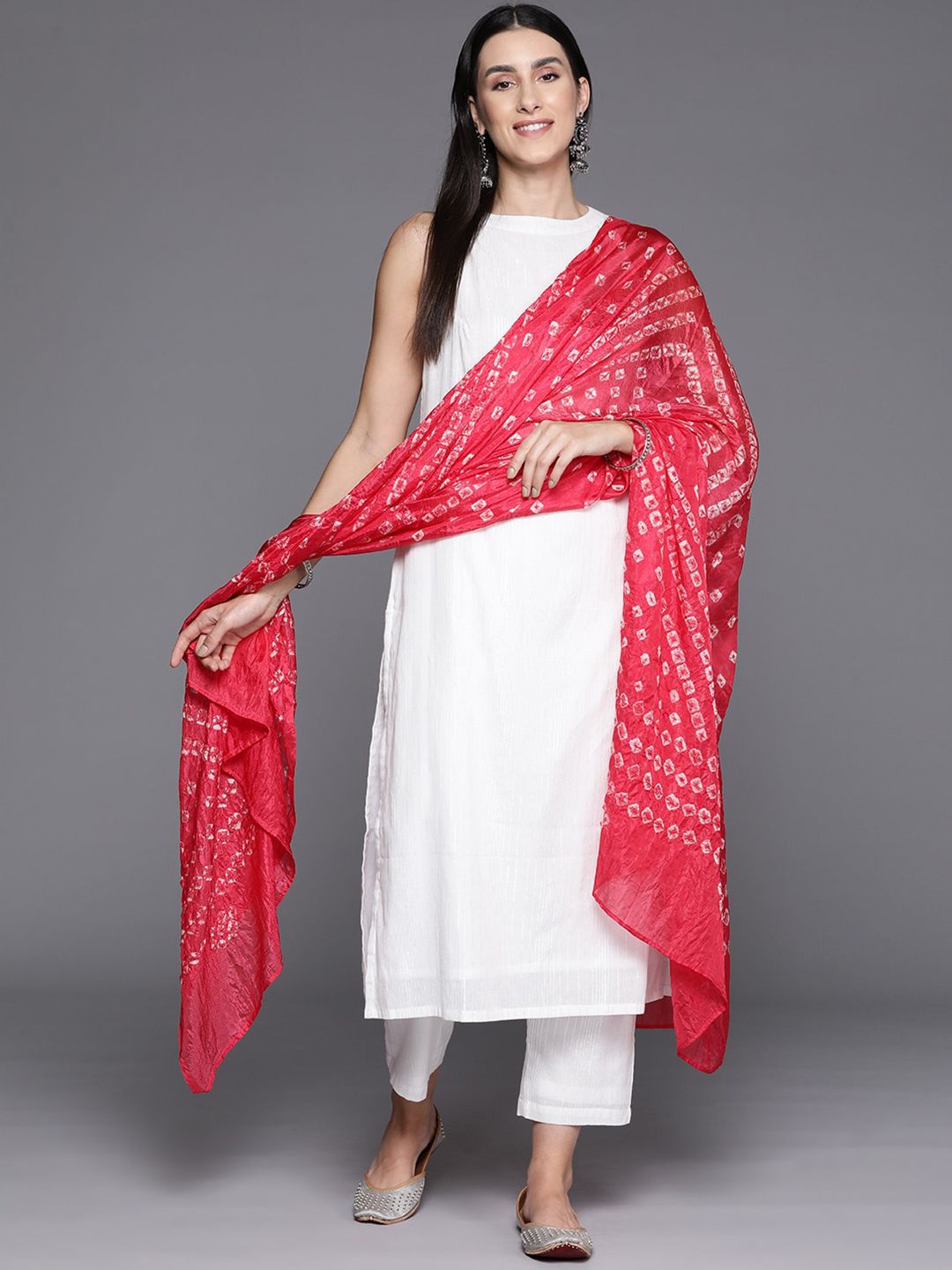 Indyancart VA Women'sBoat Neck Sleeveless Straight Pure Cotton Kurta Set With Dupatta