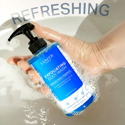 LUNAER Oud Refreshing Foaming & Exfoliating Shower Gel
