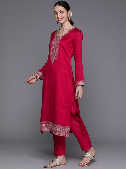 Indyancart IE Ethnic Motifs Embroidered Sequinned Kurta with Trousers & Dupatta