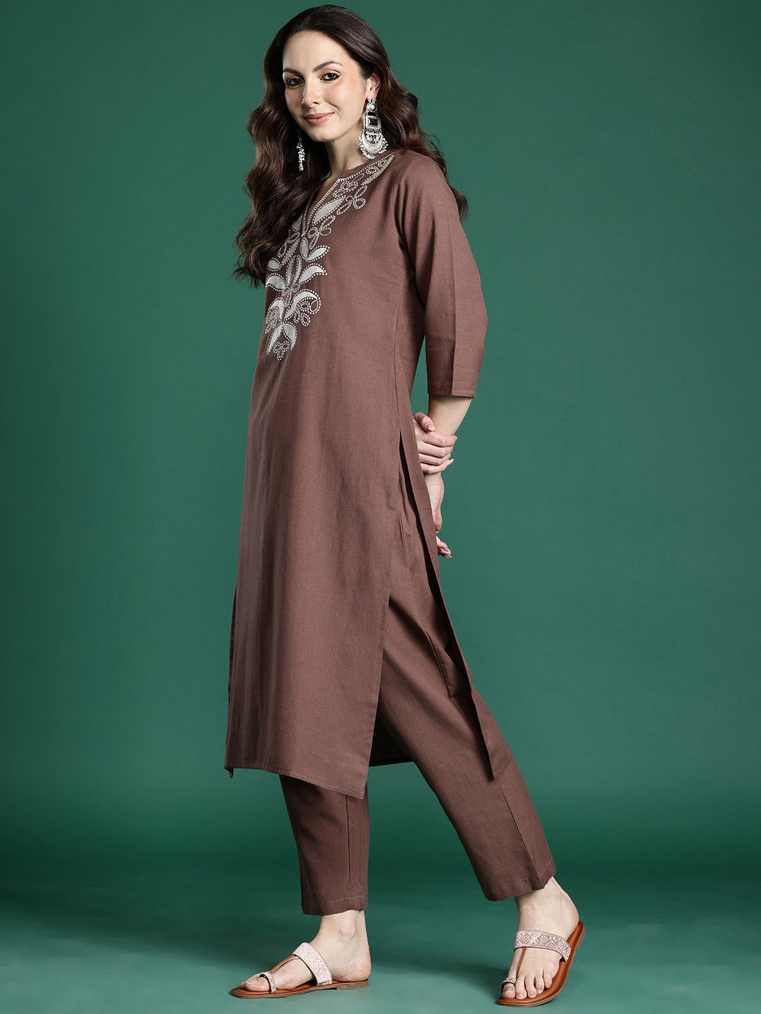 Indyancart IE Floral Embroidered Pure Cotton Kurta with Trousers
