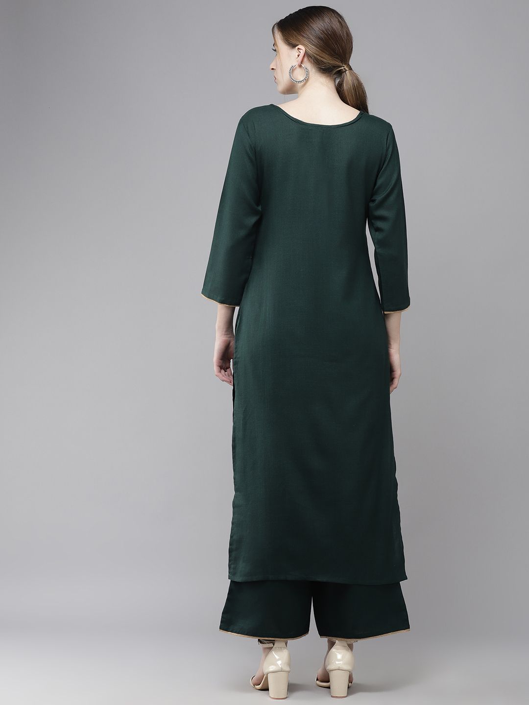 Indyancart IE Women Green Yoke Design Regular Pure Cotton Kurta with Palazzos