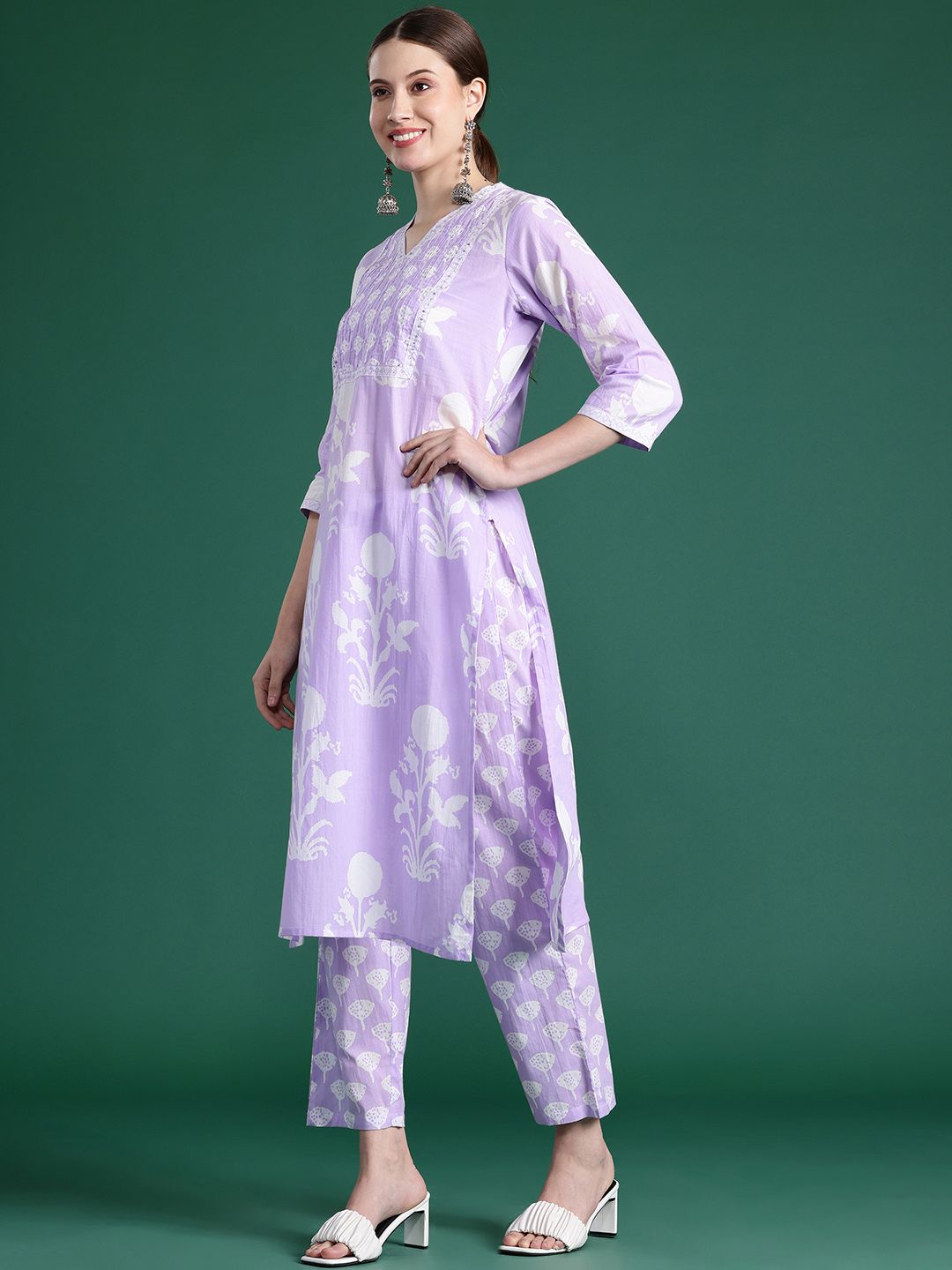 Indyancart IE Floral Printed Sequinned Pure Cotton Kurta With Trousers & Dupatta