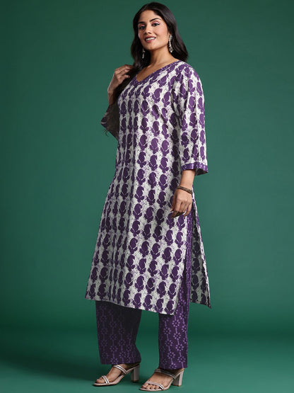 Dhiyona IE Paisley Printed Kurta with Trousers & Dupatta