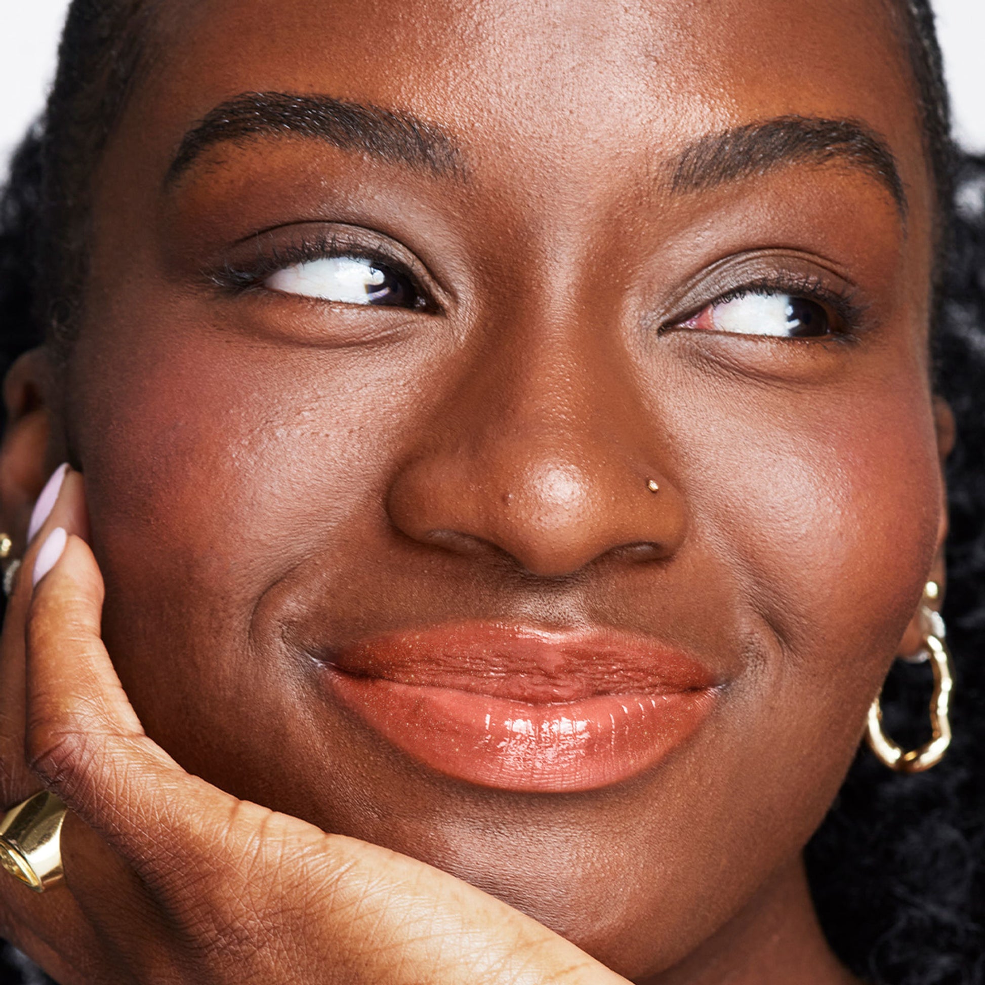 Makeup Revolution Pout Bomb Shimmer Lip Gloss - Nude Glow