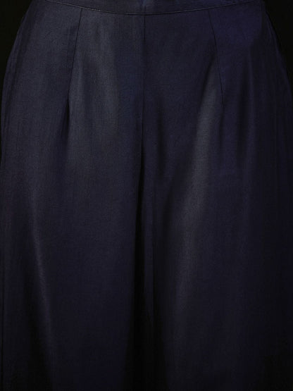Indyancart IE Floral Embroidered Empire Liva Kurta with Trousers & Dupatta
