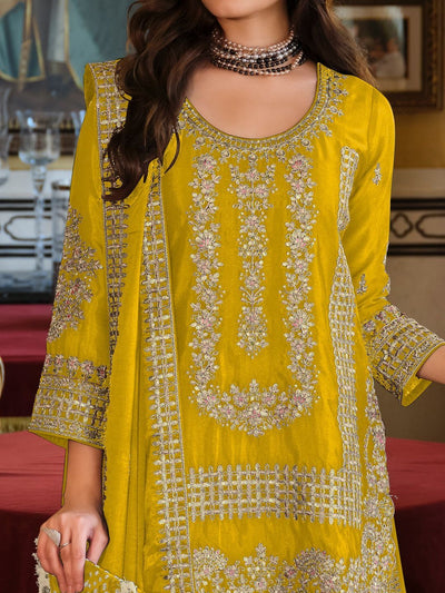 Indyancart IE Women Ethnic Motifs Embroidered Kurta with Sharara & With Dupatta