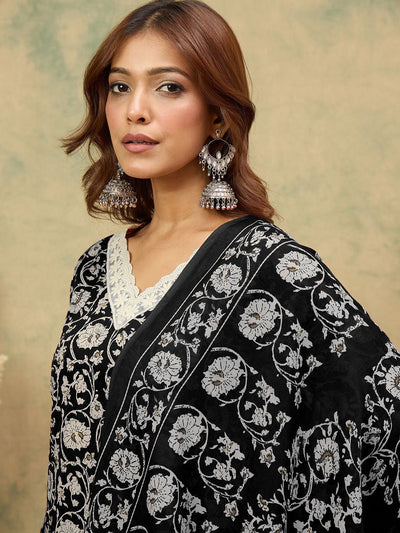 Indyancart VA Women's Ethnic Motifs Printed Regular Kurta with Trousers & Dupatta