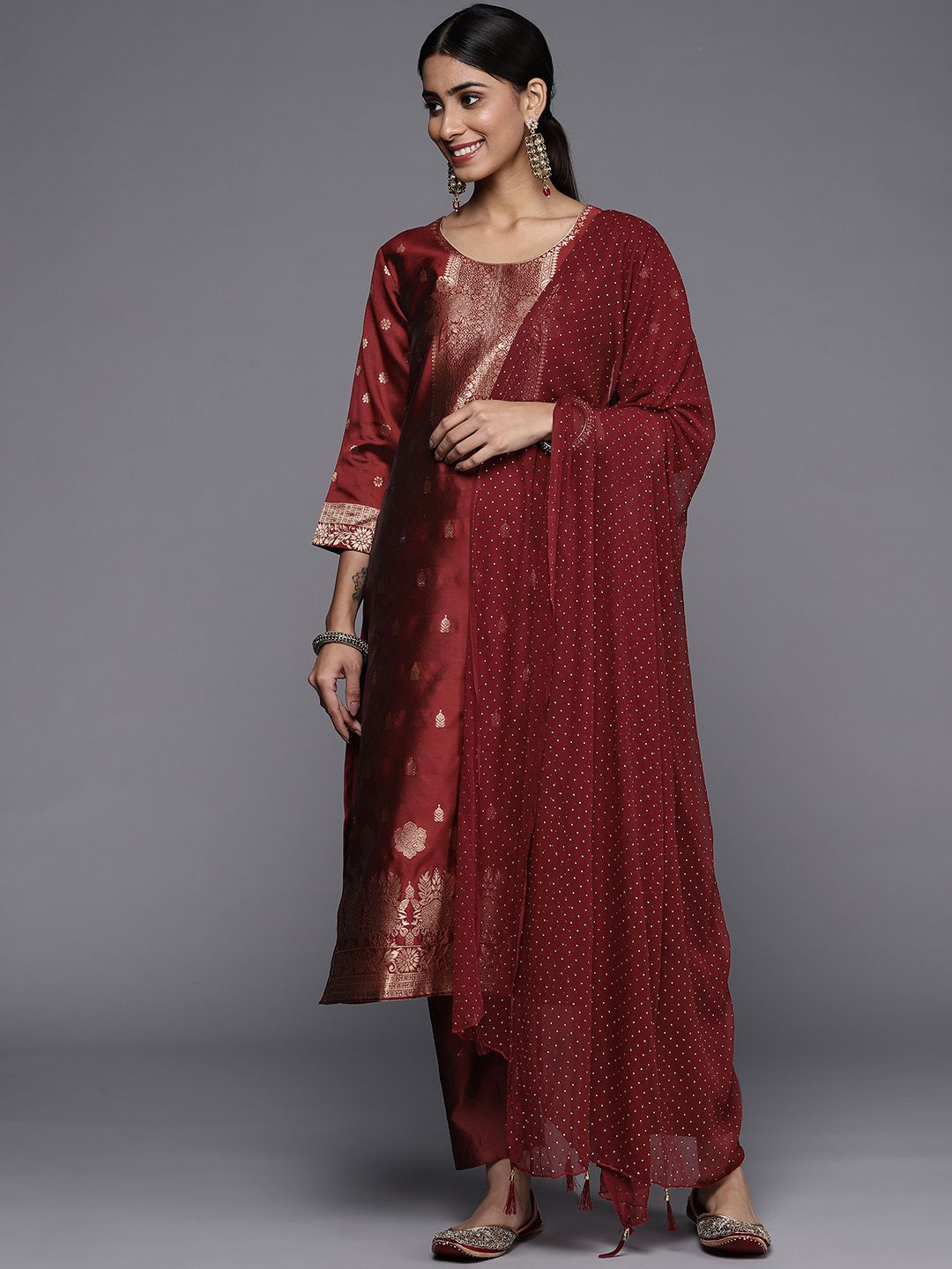 Indyancart VA Women's Maroon Ethnic Motifs Kurta with Trousers & Dupatta