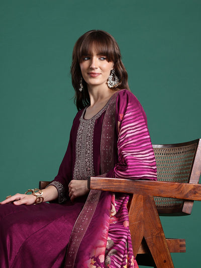 Indyancart IE Ethnic Motifs Embroidered Sequinned Kurta with Trousers & With Dupatta