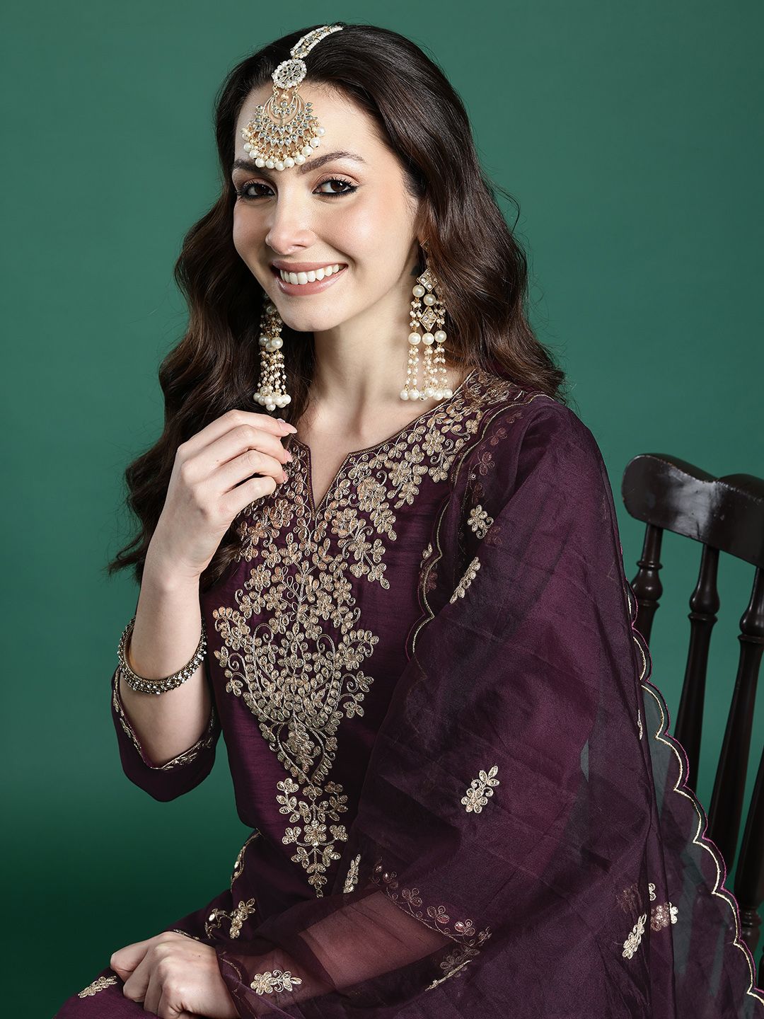 Indyancart IE Ethnic Motifs Embroidered Gotta Patti Kurta with Trousers & With Dupatta