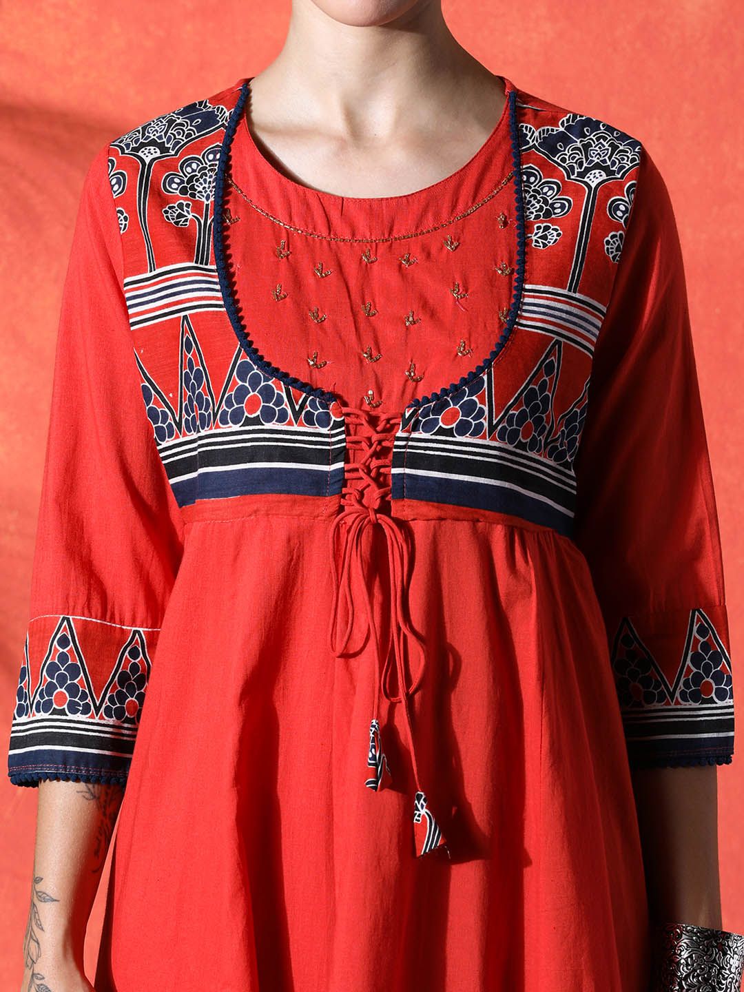 Indyancart SN Women's Floral Embroidered 100% Cotton Round Neck Kurta & Trousers With Dupatta