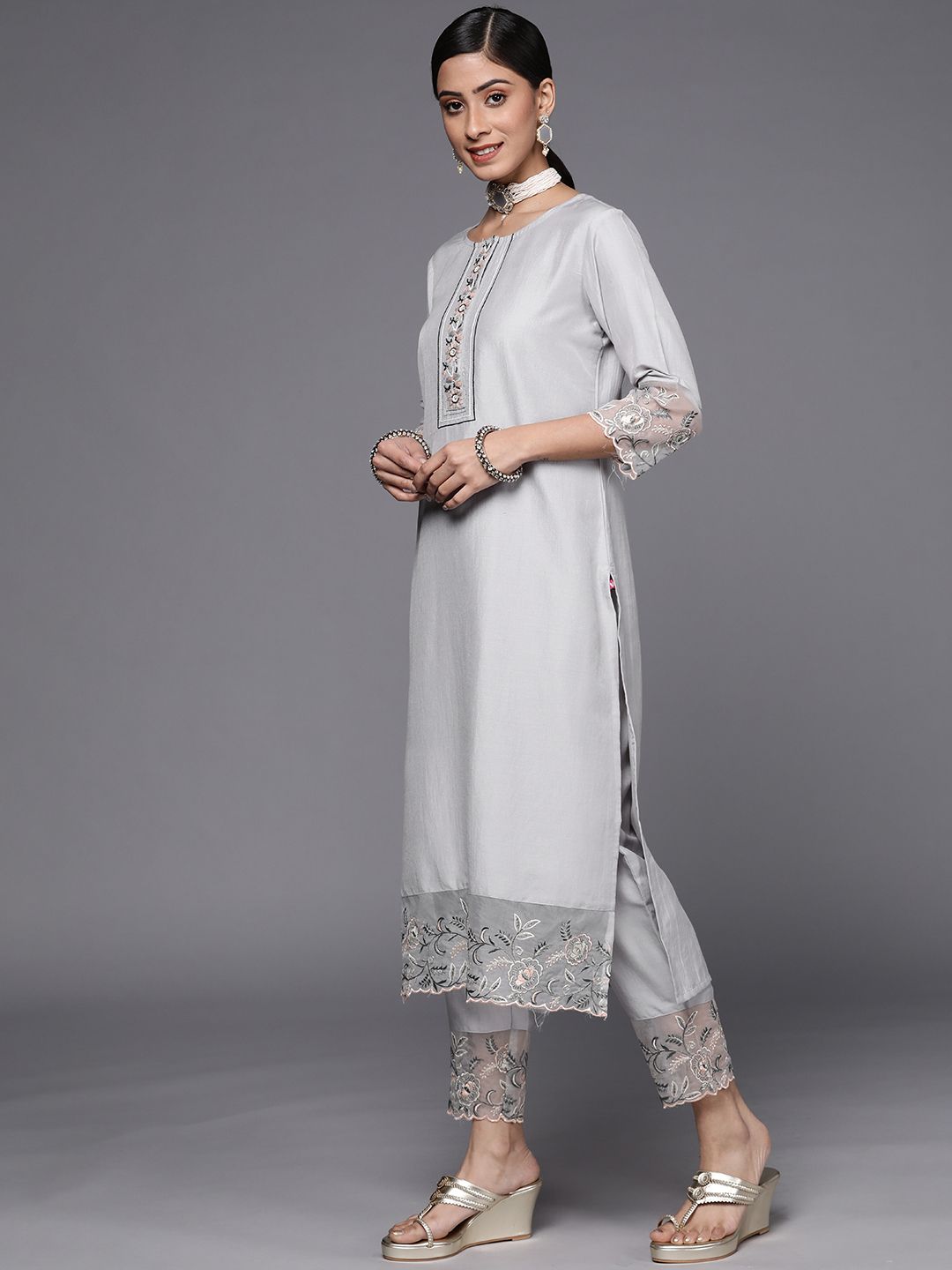 Indyancart VA Women's Grey Floral Embroidered Thread Work Kurta with Trousers & With Dupatta