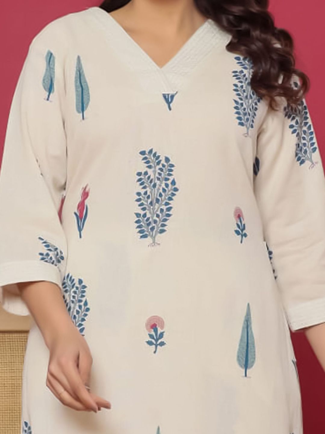 Dhiyona IE Paisley Printed Pure Cotton Notch Neck Straight Tunic And Palazzo