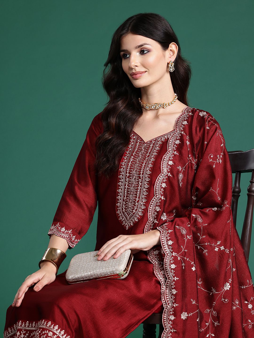 Ethnic Motifs Embroidered Sequinned Kurta with Trousers & Dupatta