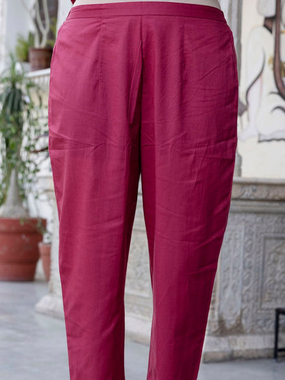 Indyancart IE Women Floral Printed Empire Pure Cotton Kurta with Trousers & With Dupatta