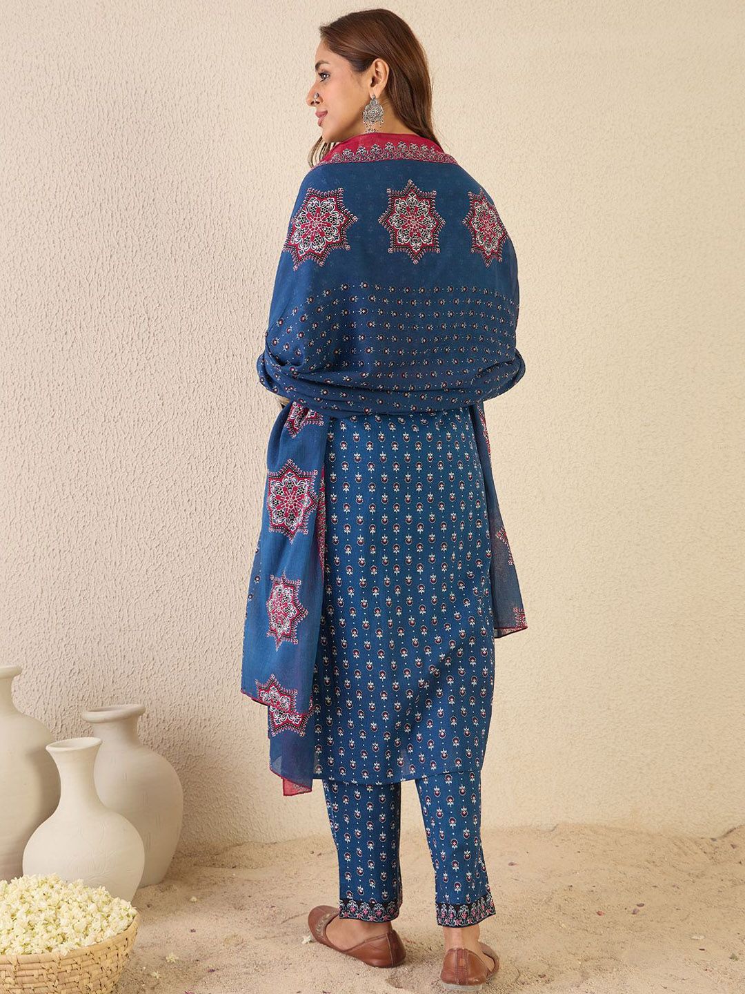 Women Ethnic Motifs Printed Thread Work Kurta with Trousers & With Dupatta
