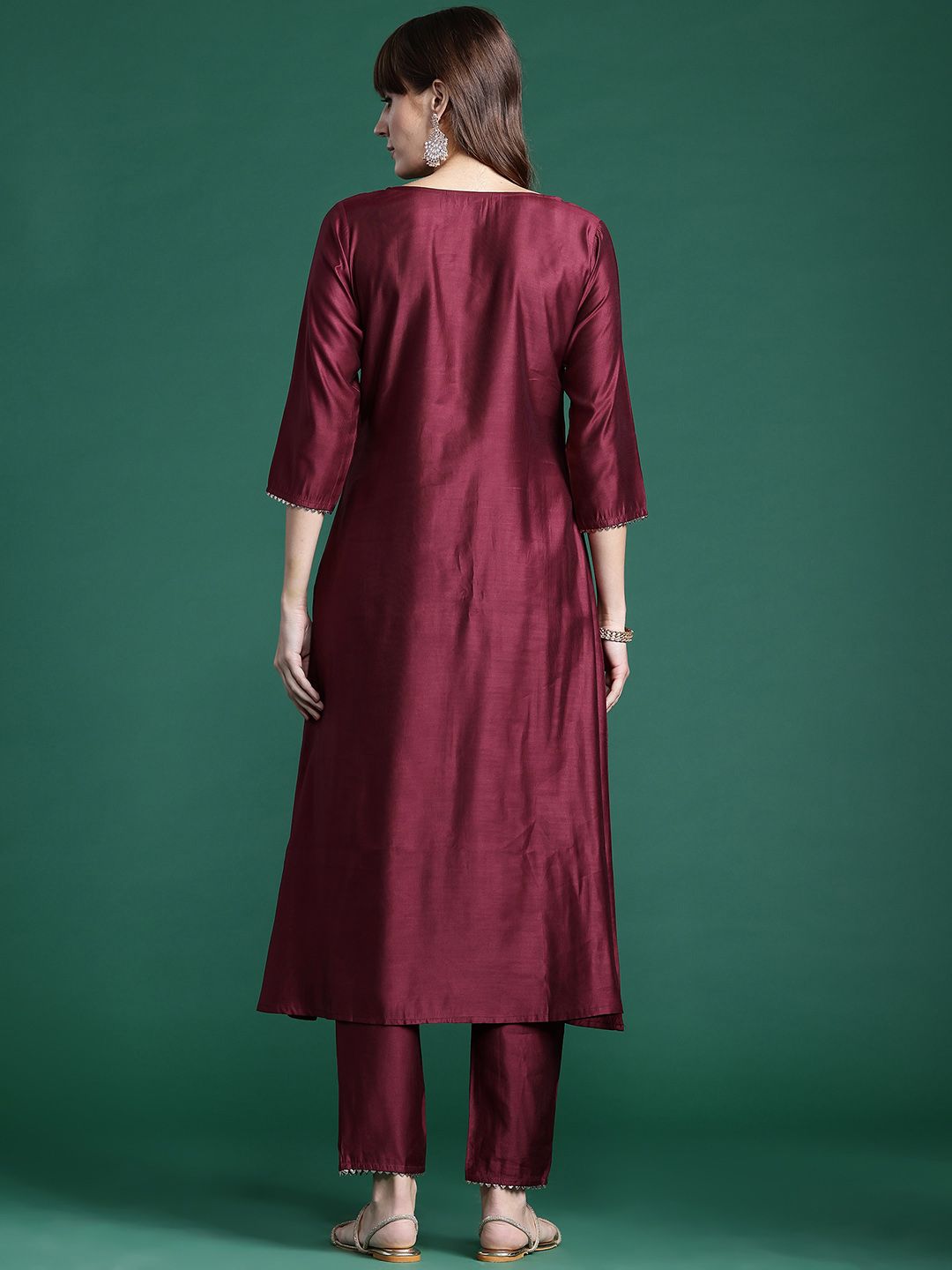 Indyancart IE Floral Embroidered Panelled Sequinned Liva Kurta with Trousers