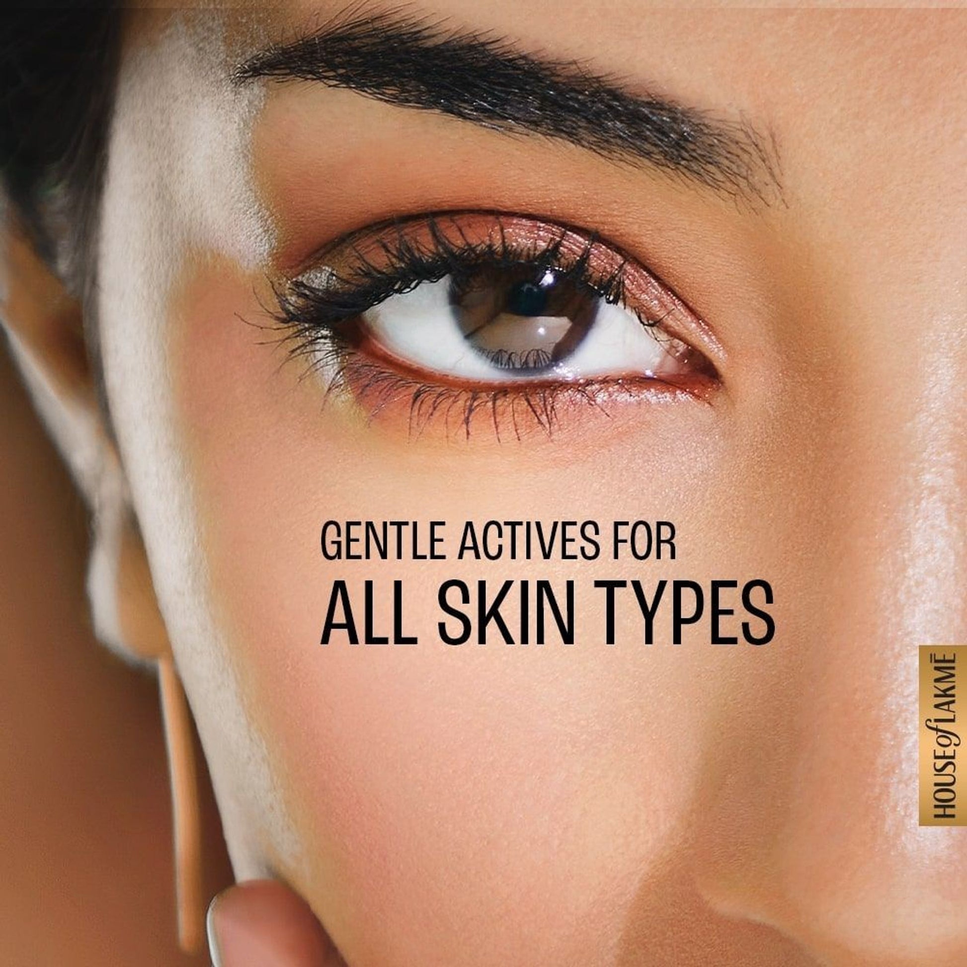 Lakme Lumi Smooth AHA+BHA+PHA+B3 cream