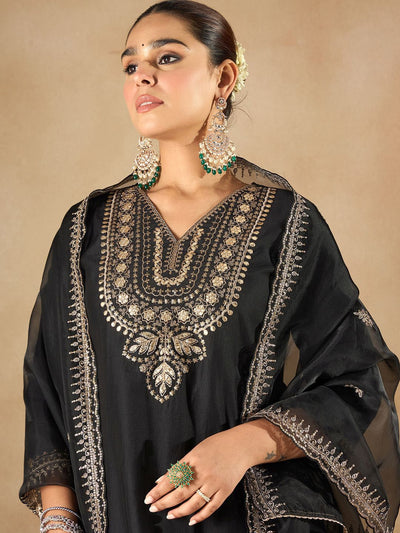 Indyancart IE Women Ethnic Motifs Embroidered Regular Liva Kurta with Trousers & With Dupatta