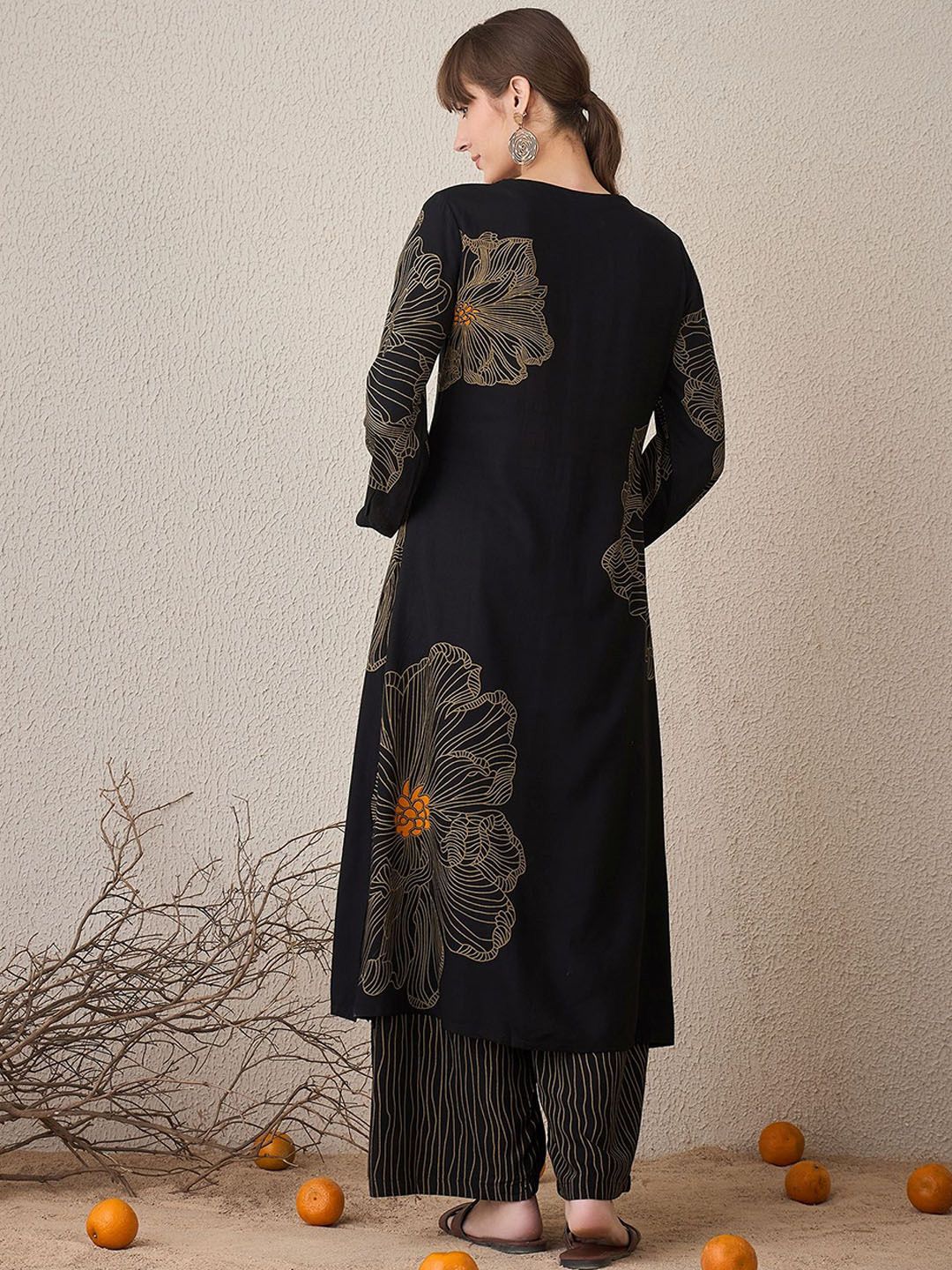 Indyancart IE Floral Printed V-Neck Tunic With Palazzo