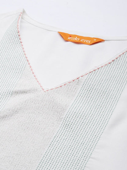 Indyancart IE Embroidered Thread Work Kurta