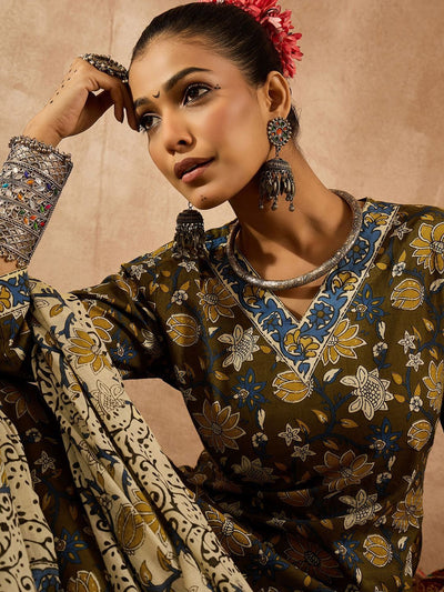 Indyancart IE Women Floral Printed Regular Pure Cotton Kurta with Trousers & With Dupatta
