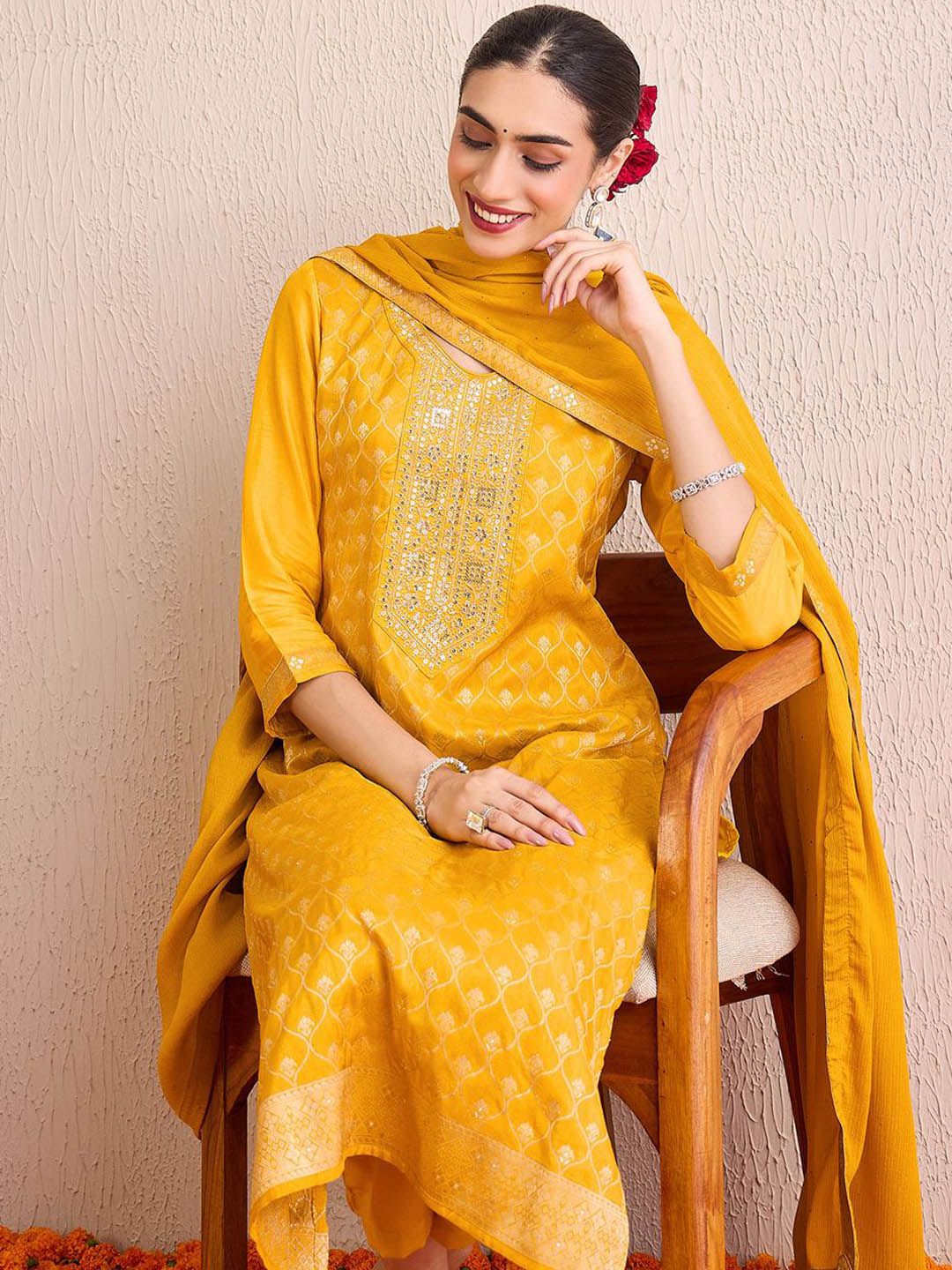 Women Ethnic Motifs Embroidered Regular Kurta with Trousers & With Dupatta