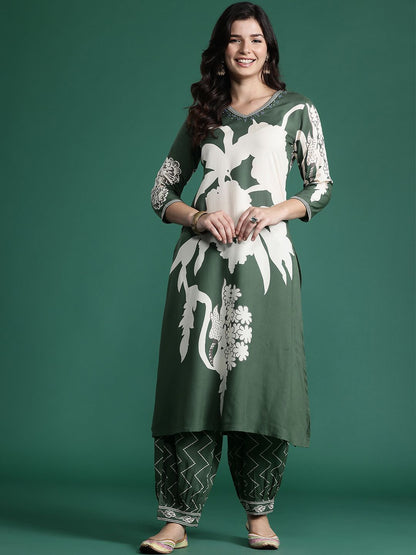 Indyancart IE Floral Printed Sequinned Kurta with Salwar