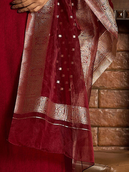 Indyancart IE Ethnic Motifs Zari Embroidered Liva Kurta with Trouser & Dupatta