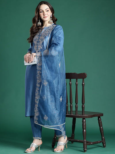 Indyancart IE Ethnic Motifs Embroidered Kurta with Trousers & Dupatta
