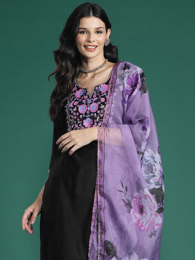 Indyancart IE Floral Embroidered Regular Sequinned Liva Kurta With Trousers & Dupatta