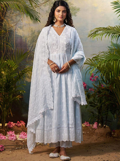 Indyancart IE Women Floral Embroidered Regular Thread Work Kurta Trousers With Dupatta Set