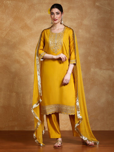 Indyancart VA Women'sFloral Yoke Design Round Neck Straight Kurta With Trousers & Dupatta