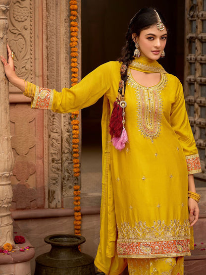 Ethnic Motifs Embroidered Sequinned Straight Kurta with Trouser & Dupatta