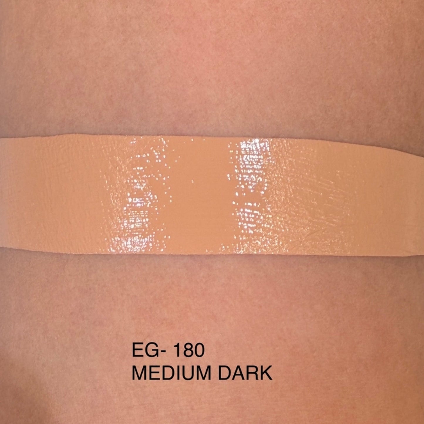 Europe Girl Matte Cover Foundation SPF 15 - 115 Light Pink Undertone