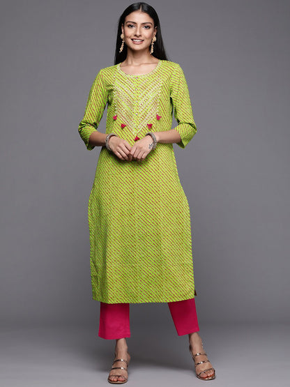 Indyancart VA Women's Green Leheriya Embroidered Pure Cotton Kurta with Trousers