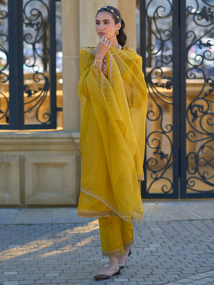 Indyancart IE Ethnic Motifs Embroidered Regular Zari Kurta with Trousers & With Dupatta